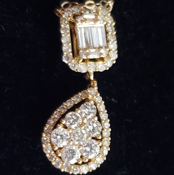 SOLD Dainty diamond necklace in 18k yg - Picture 4 of 4